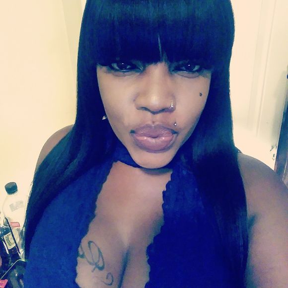 Meet your Posher, Aleciaqueen - Picture 1 of 1